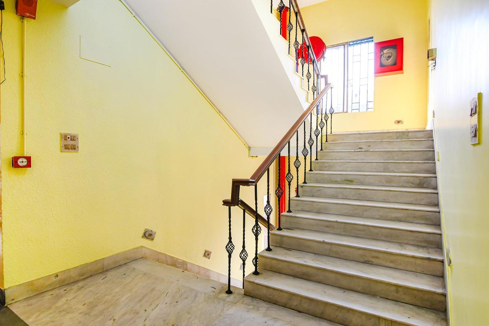 Fabhotel Aayash - Nr City Center Metro Station Kalkuta Zewnętrze zdjęcie