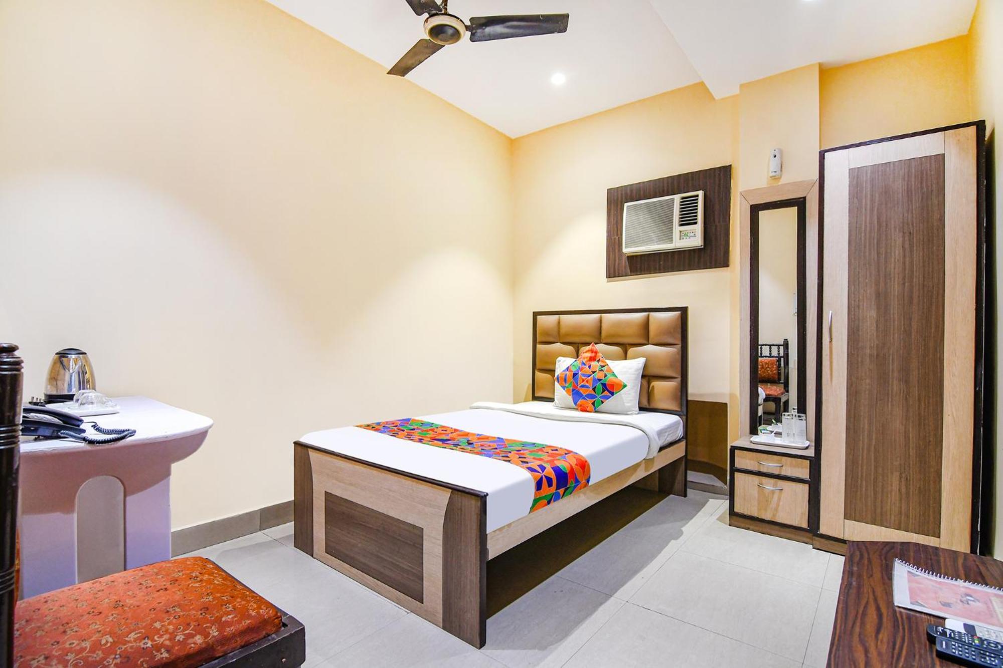 Fabhotel Aayash - Nr City Center Metro Station Kalkuta Zewnętrze zdjęcie